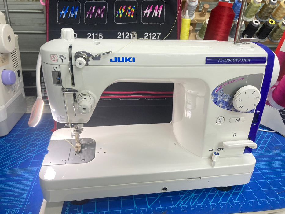 Portable Sewing Machine Juki TL 2200 QVP | Use widely by Fashion Designers, Semi-pros. Mini Quilting Machine Juki TL2200QVP mini