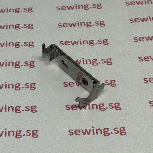 Singer 4423 Threader Hook – High-Quality Replacement Part