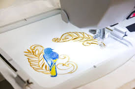 Janome Memory Craft 550E Embroidery Machine + FREE Beginner Software