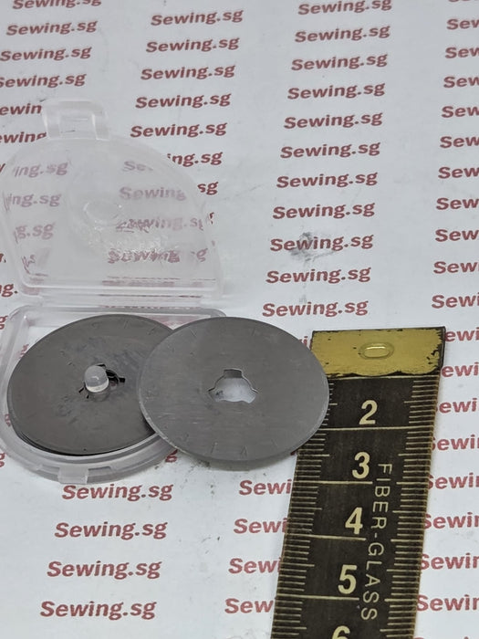 28mm Rotary Blade (Notched Center Hole) – 10 Pieces per Pack