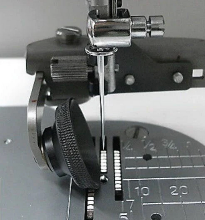 HD Roller Foot (Janome Original) – 202-418-007