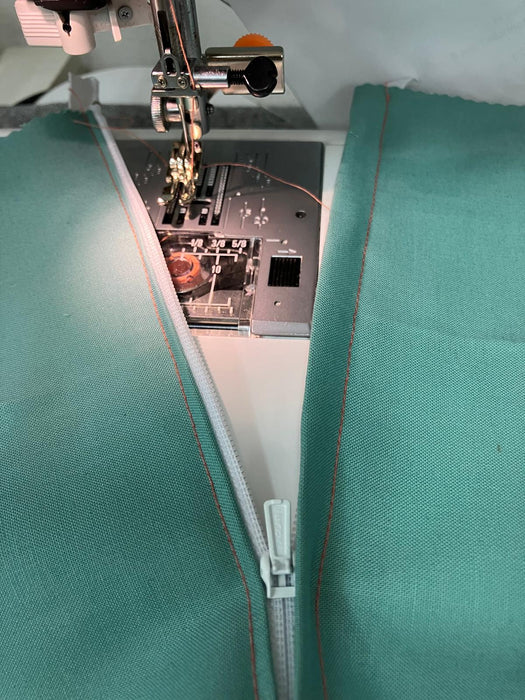 Universal Zipper foot, Low Shank Combo 3-Way Presser Zipper Foot