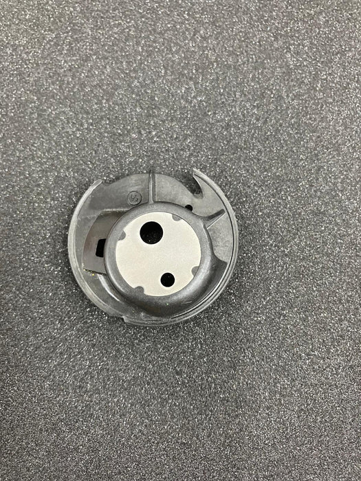 [Bobbin Case/Inner Rotary Hook (Part Number 416568802)
Success
] - [Bobbin Case/Inner Rotary Hook (Part Number 416568802)
Success
] | BanSoon Sewing Machine Singapore - Sewing.sg
