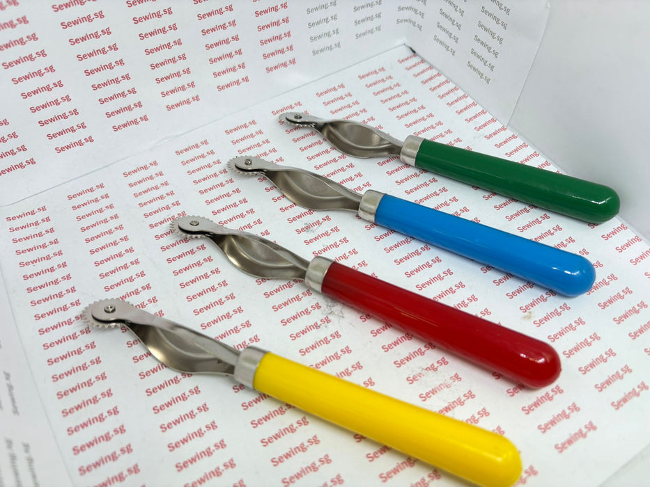 Tracing Wheel (plastic handle)