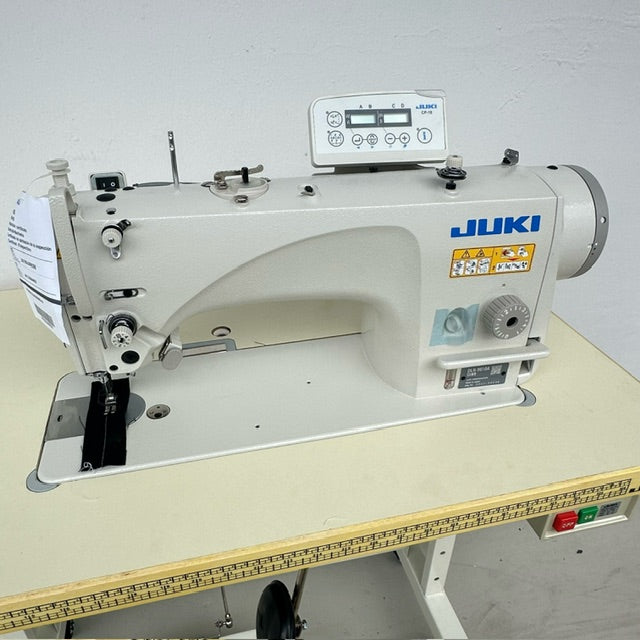 LU1510N70BBZZ / SC922AK / M51 / CP18C Walking Foot Sewing Machine with Servo Motor, Auto Lubrication, Thread Trim, Alternate Foot Lift (DL), M51N High-Torque AC Motor, SC-922AK Control Box, Complete with Tabletop and Stand