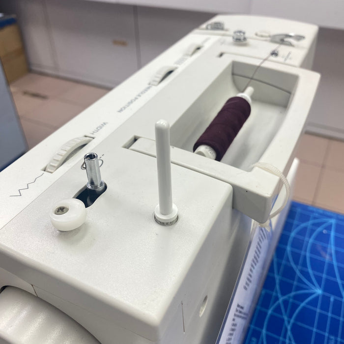 HEEPDD Universal Auxiliary Spool Pin, 3 Stks Plastic Naaimachine HEEPDD Universal Auxiliary Spool Pin, 3 Stks Plastic Naaimachine