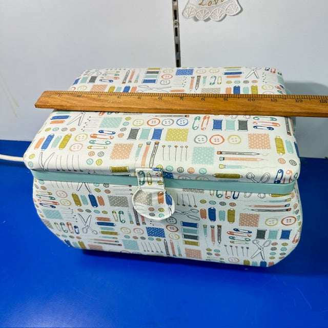 Sewing accessory box CK3321 — Ban Soon Sewing Machine Pte Ltd