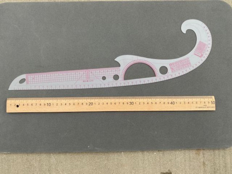 French Curve for drafting, a must have tool for Fashion designer. Art No.: 3250