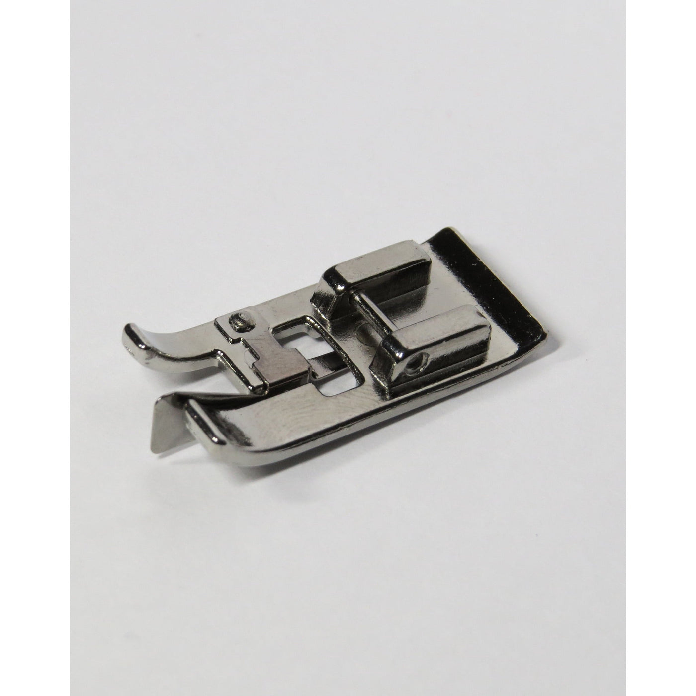 Sewing Machine & Overlock Foot / Overcasting Foot — Ban Soon Sewing