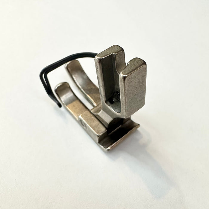 Heavy Duty (Wide) Presser Foot with / Without Finger Guard, Safety Guard for Industrial Machine